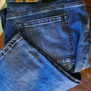 Prana jeans. 38 x 32, tags on, dark wash straight cut